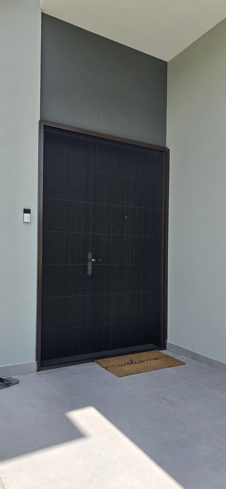 Single Screen Blackout — UAE install 8