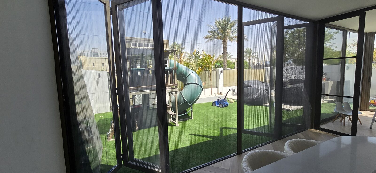 Extra-Wide Flynet — UAE install 6